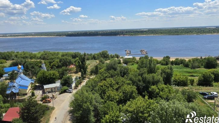3-комн квартира ул Авиаторская, 1б,  д. 1б