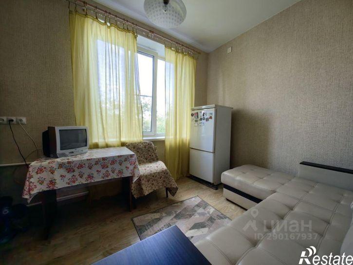 Комната ул 40 лет ВЛКСМ, 8,  д. 8