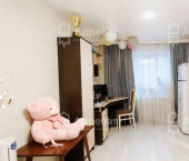 комната 92 кв м ул. Новороссийская,  д.16