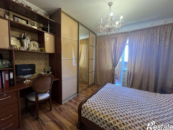 3-комн квартира ул им. Хользунова, 36/4,  д. 36/4