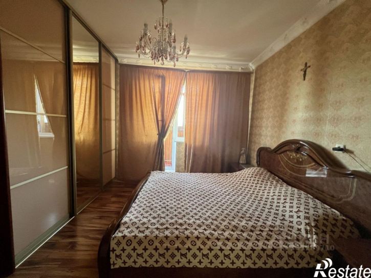 3-комн квартира ул им. Хользунова, 36/4,  д. 36/4