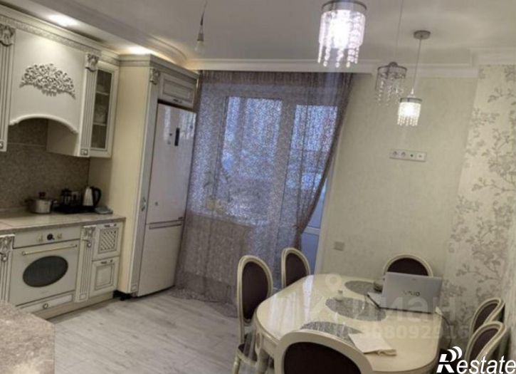 3-комн квартира ул им. Покрышкина, 6,  д. 6