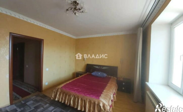 2-комн квартира ул Авиаторская, 1б,  д. 1б