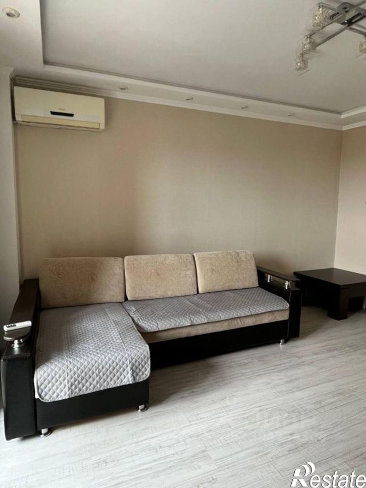 2-комн квартира ул им. Базарова, 12,  д. 12