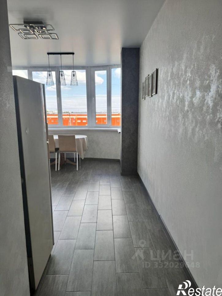2-комн квартира ул им. Покрышкина, 3,  д. 3
