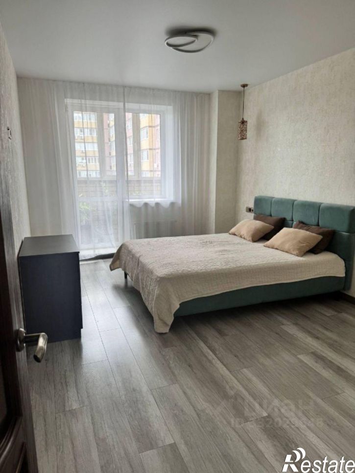 2-комн квартира ул им. Покрышкина, 3,  д. 3