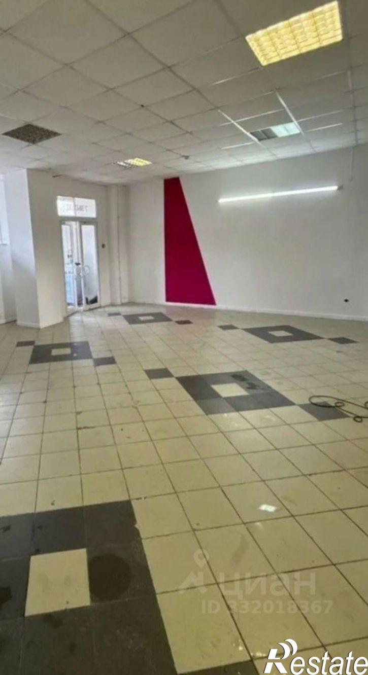 Торговое помещение ул Лазоревая, 221,  д. 221