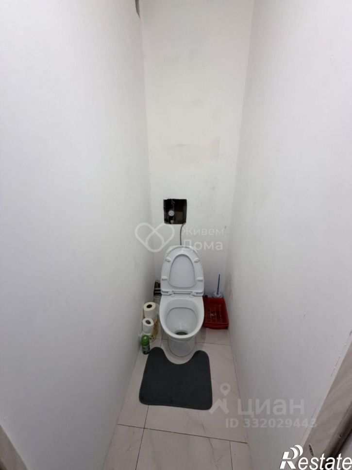 3-комн квартира ул им. академика Богомольца, 11,  д. 11