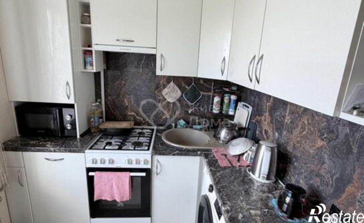 3-комн квартира ул им. академика Богомольца, 11,  д. 11