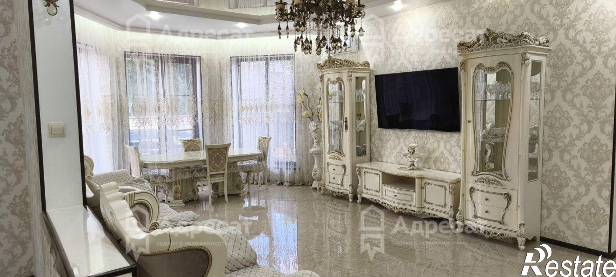 Купить дачу, дом, коттедж за 24 800 000 рублей на ул. Быстрова