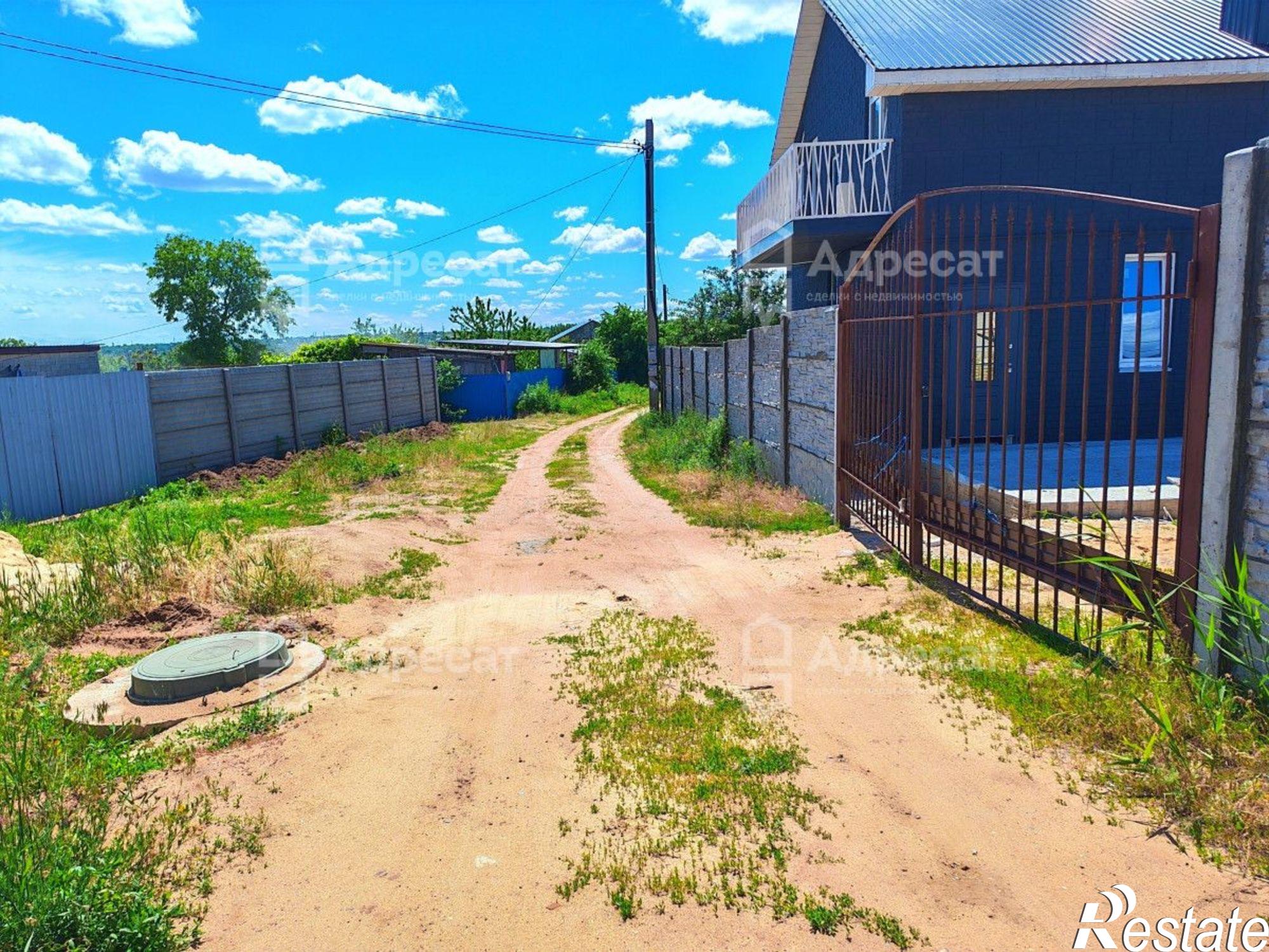 Купить дачу, дом, коттедж за 6 500 000 рублей на ул. Шурухина,  д.102441а