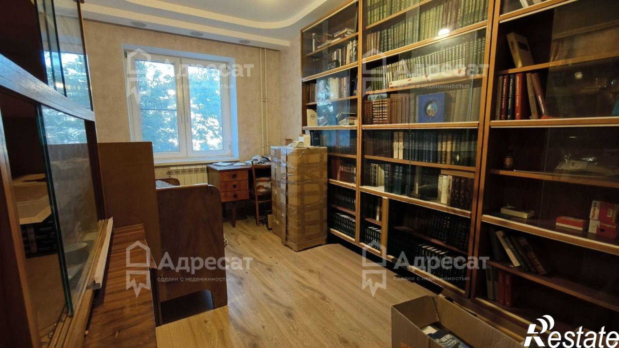 Купить квартиру за 7 450 000 рублей на ул. Пархоменко,  д.27