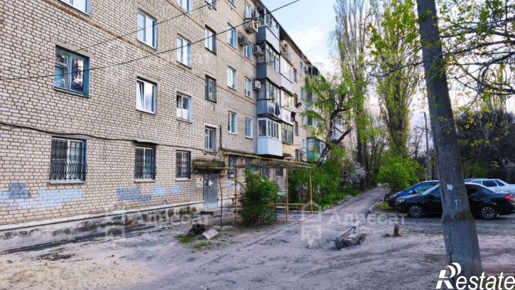 2-комн квартира ул. Комитетская,  д.42
