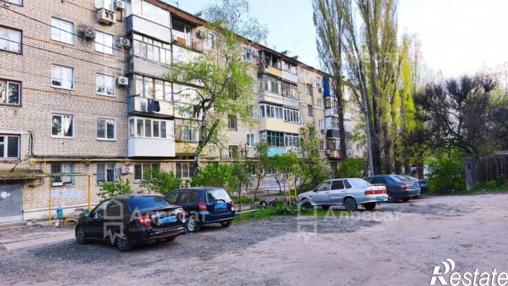 2-комн квартира ул. Комитетская,  д.42