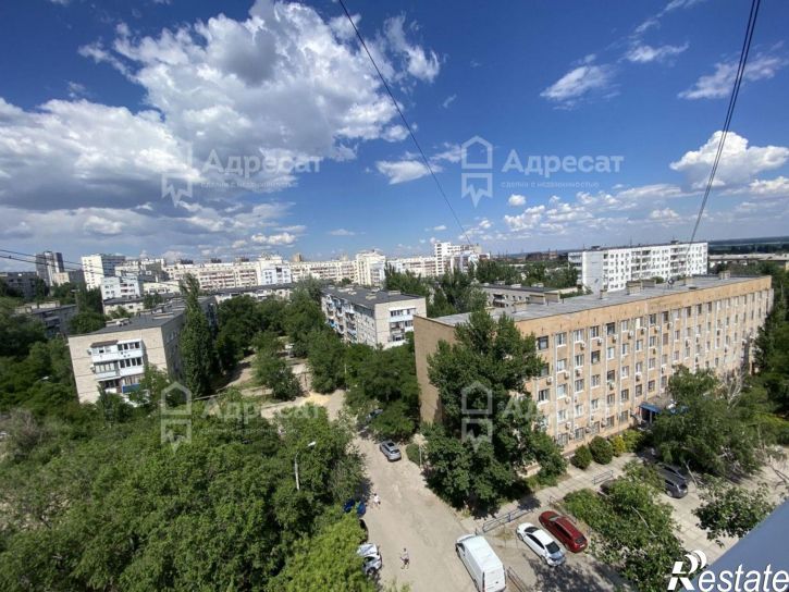 4-комн квартира ул. Богунская,  д.10а
