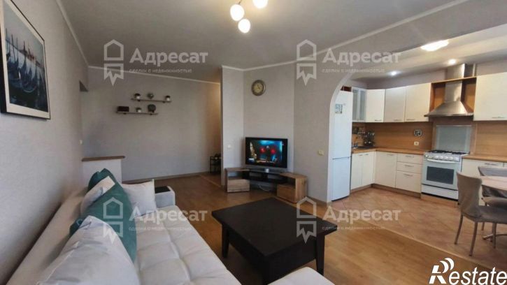 3-комн квартира пр-кт. Героев Сталинграда,  д.62