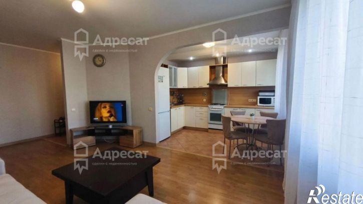 3-комн квартира пр-кт. Героев Сталинграда,  д.62