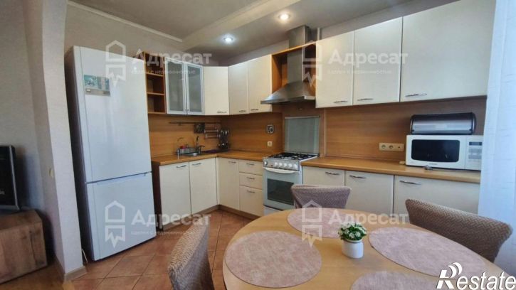 3-комн квартира пр-кт. Героев Сталинграда,  д.62