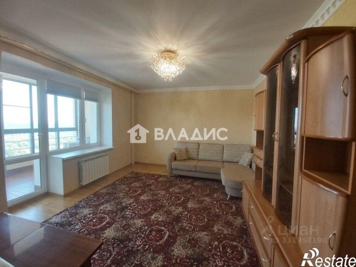 2-комн квартира ул Авиаторская, 1б,  д. 1б