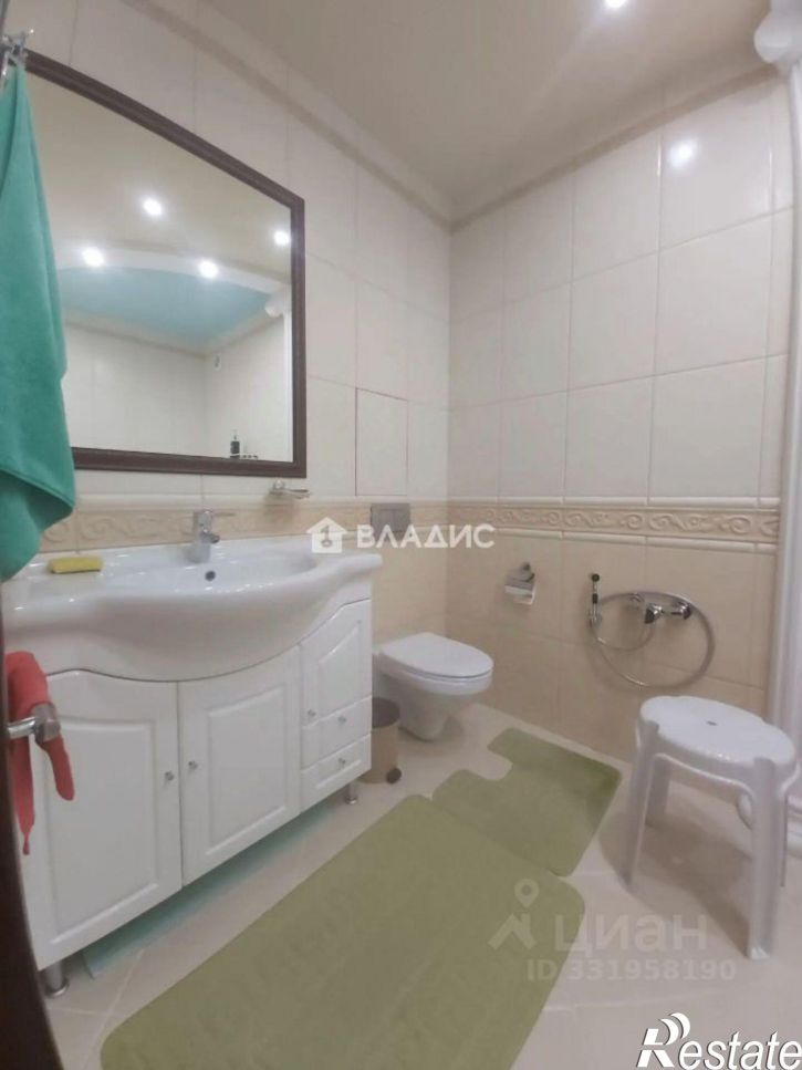2-комн квартира ул Авиаторская, 1б,  д. 1б