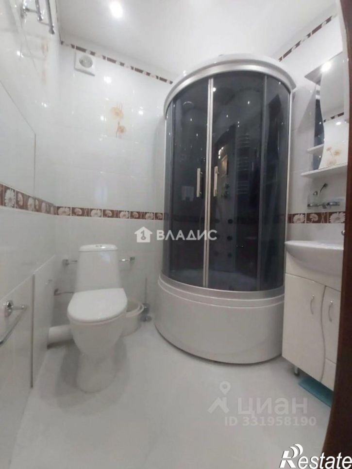 2-комн квартира ул Авиаторская, 1б,  д. 1б
