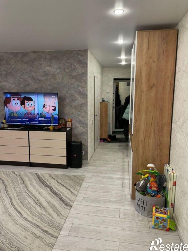 3-комн квартира пр-кт им. Героев Сталинграда, 37,  д. 37