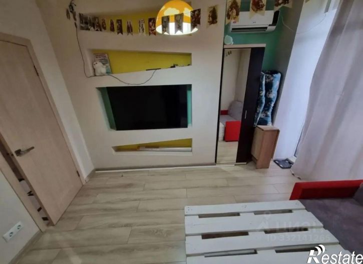 2-комн квартира ул 51-й Гвардейской, 28д,  д. 28д