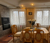 4-комн, 138кв м, этаж 4/9 ул Нарвская, 8