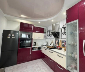 3-комн, 93кв м, этаж 1/3 ул им. Грибанова, 7б