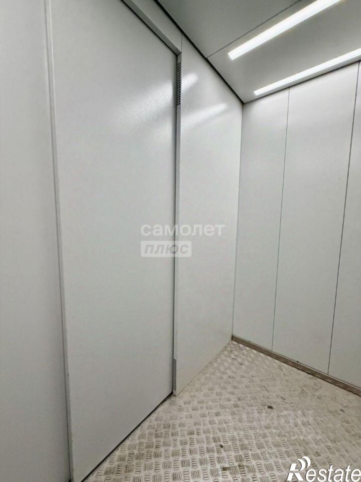 3-комн квартира ул Закавказская, 1,  д. 1