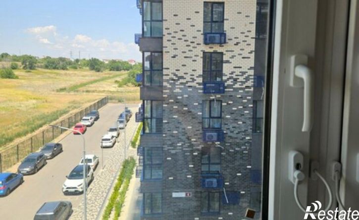 3-комн квартира улица Владимира Петровского, 6