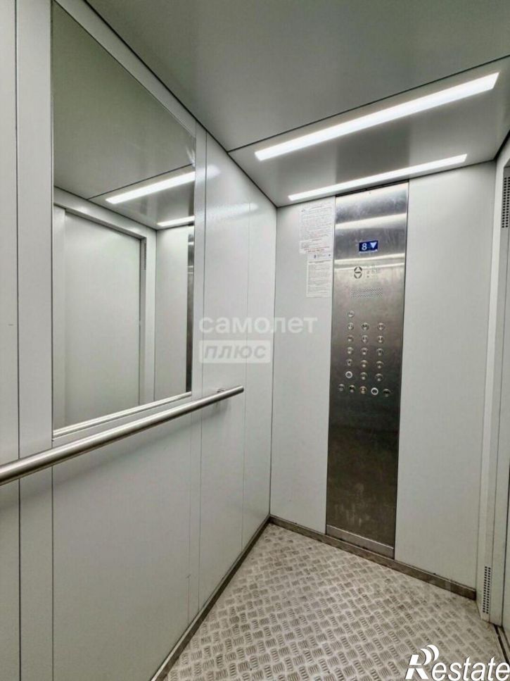 3-комн квартира ул Закавказская, 1,  д. 1