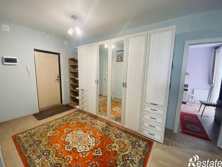 3-комн квартира ул 51-й Гвардейской, 30,  д. 30