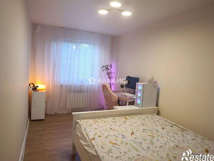 2-комн квартира ул 64-й Армии, 129,  д. 129