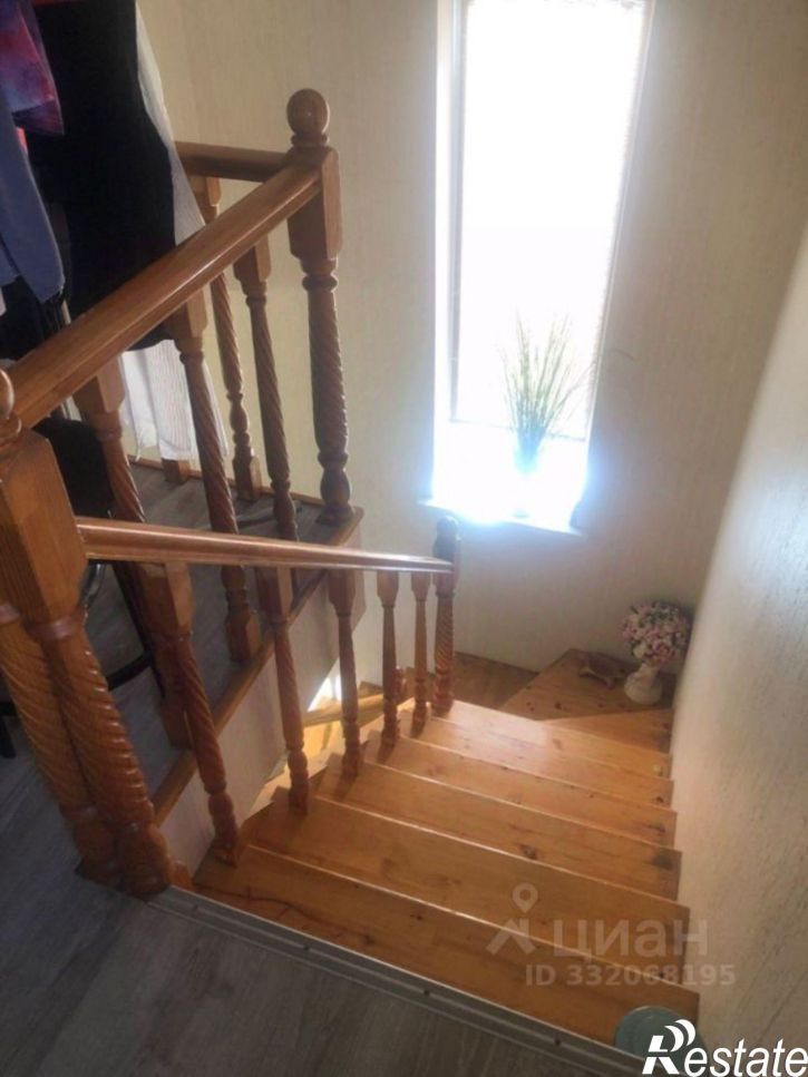 4-комн квартира ул Енотаевская, 37,  д. 37