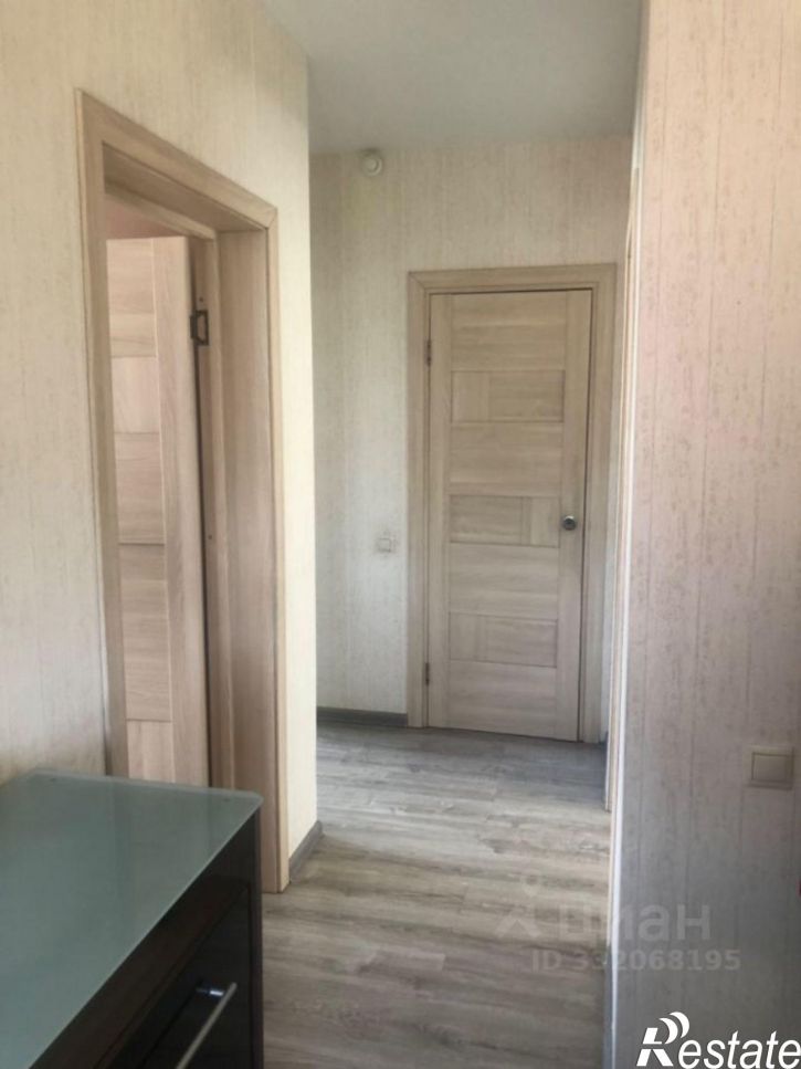 4-комн квартира ул Енотаевская, 37,  д. 37