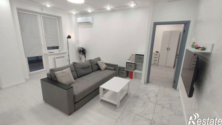 2-комн квартира б-р 30-летия Победы, 50,  д. 50