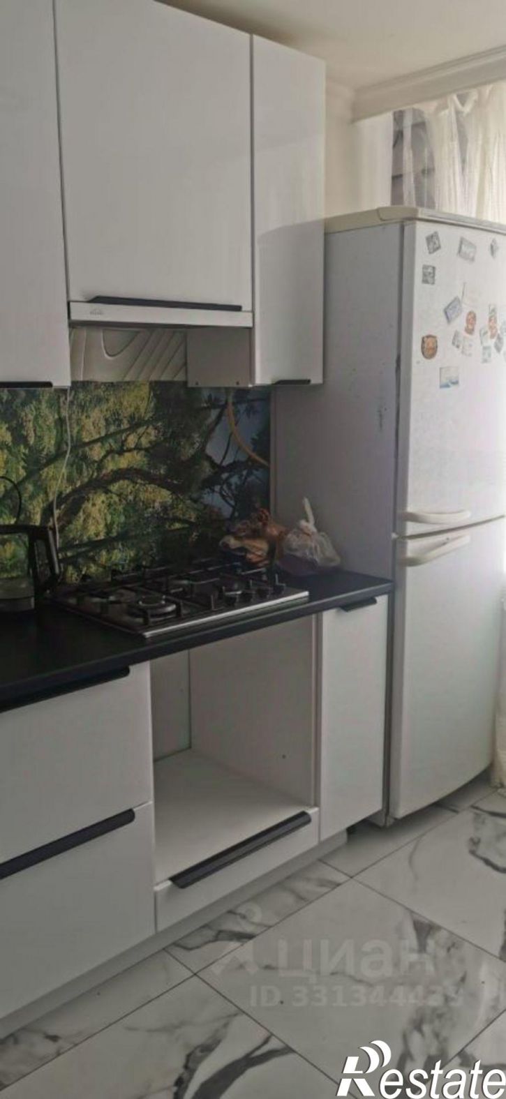 4-комн квартира ул им. Гейне, 17а,  д. 17а