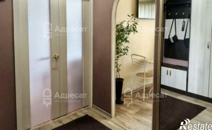 2-комн квартира ул Зерноградская, 3,  д. 3