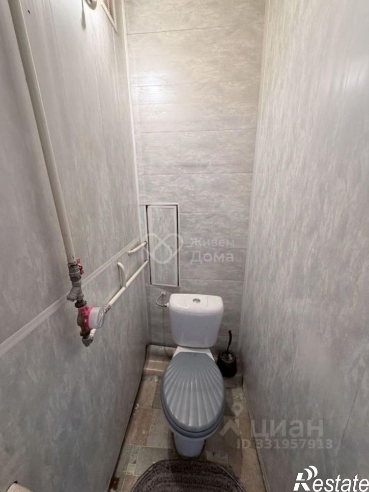 2-комн квартира ул Космонавтов, 37,  д. 37