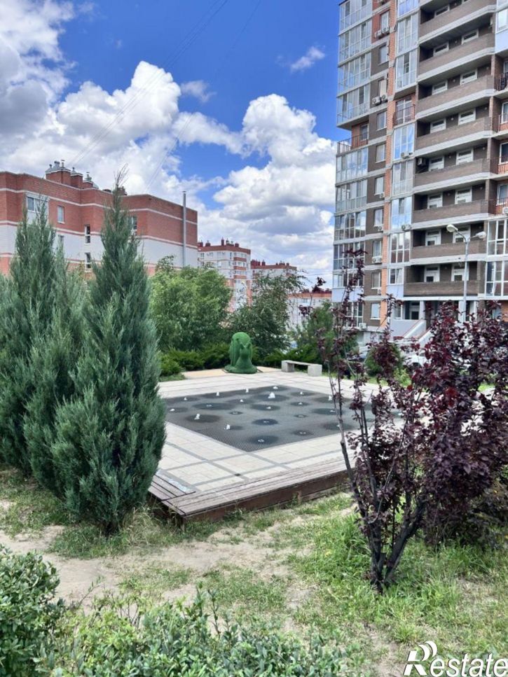 2-комн квартира улица 70-летия Победы, 3,  д. 3