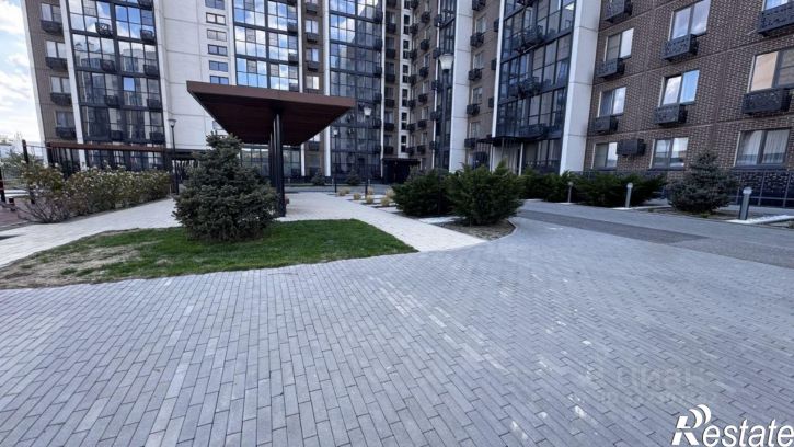 2-комн квартира ул им. Глазкова, 14б,  д. 14б