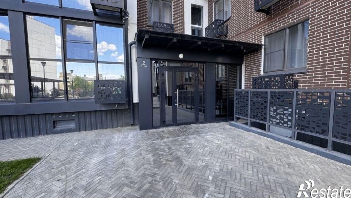 2-комн квартира ул им. Глазкова, 14б,  д. 14б
