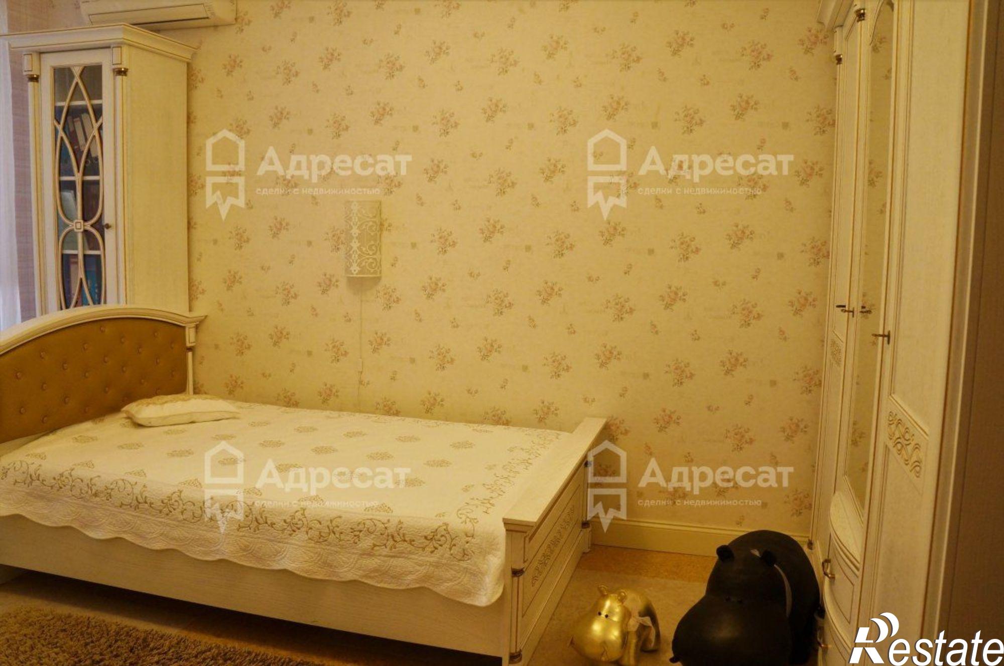 Купить квартиру за 16 500 000 рублей на ул. Ангарская,  д.71
