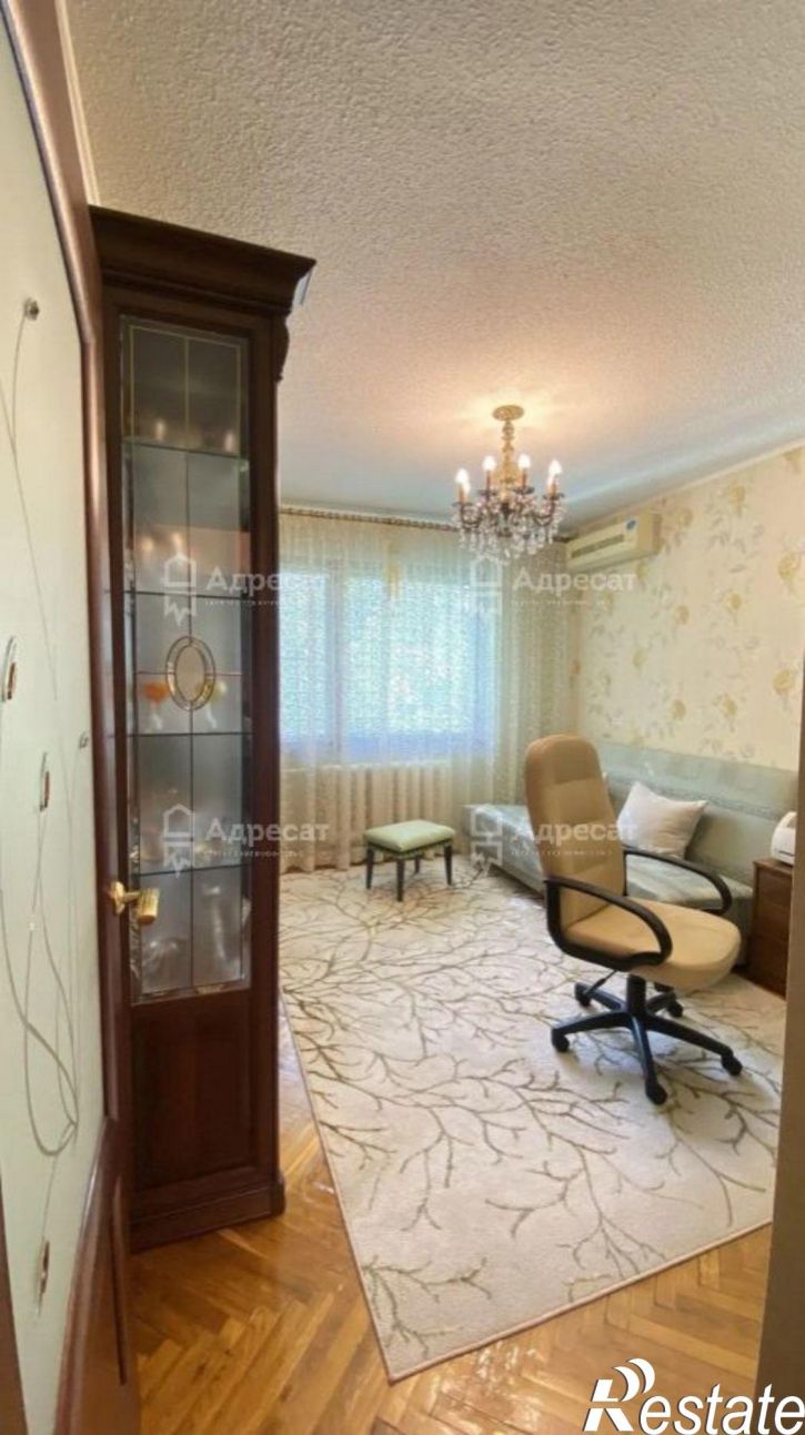 3-комн квартира ул. Волгоградская (М.Горького),  д.1/7