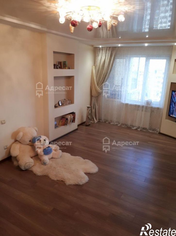 5-комн квартира ул. Хользунова,  д.18/1