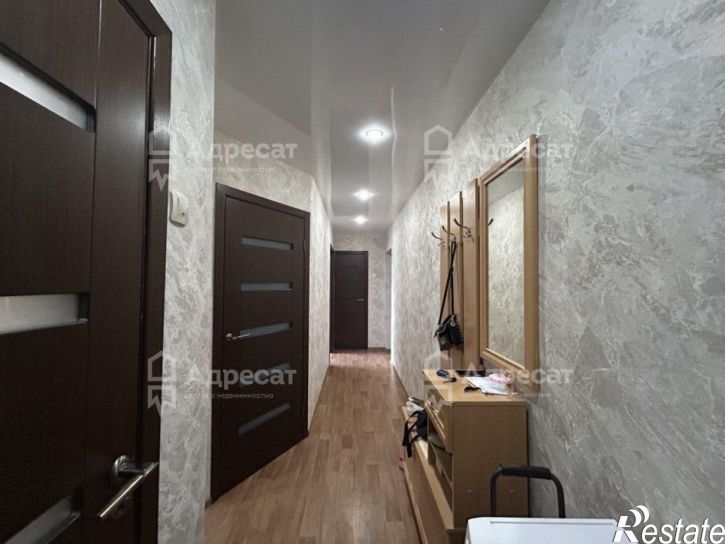 3-комн квартира ул. 64-й Армии,  д.121