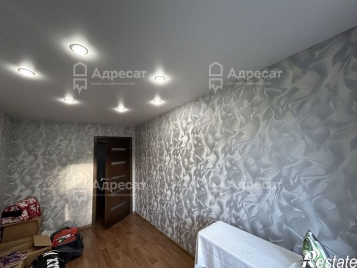 3-комн квартира ул. 64-й Армии,  д.121