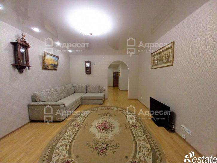 3-комн квартира ул. Космонавтов,  д.19