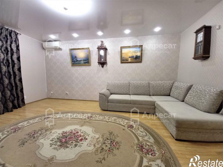 3-комн квартира ул. Космонавтов,  д.19
